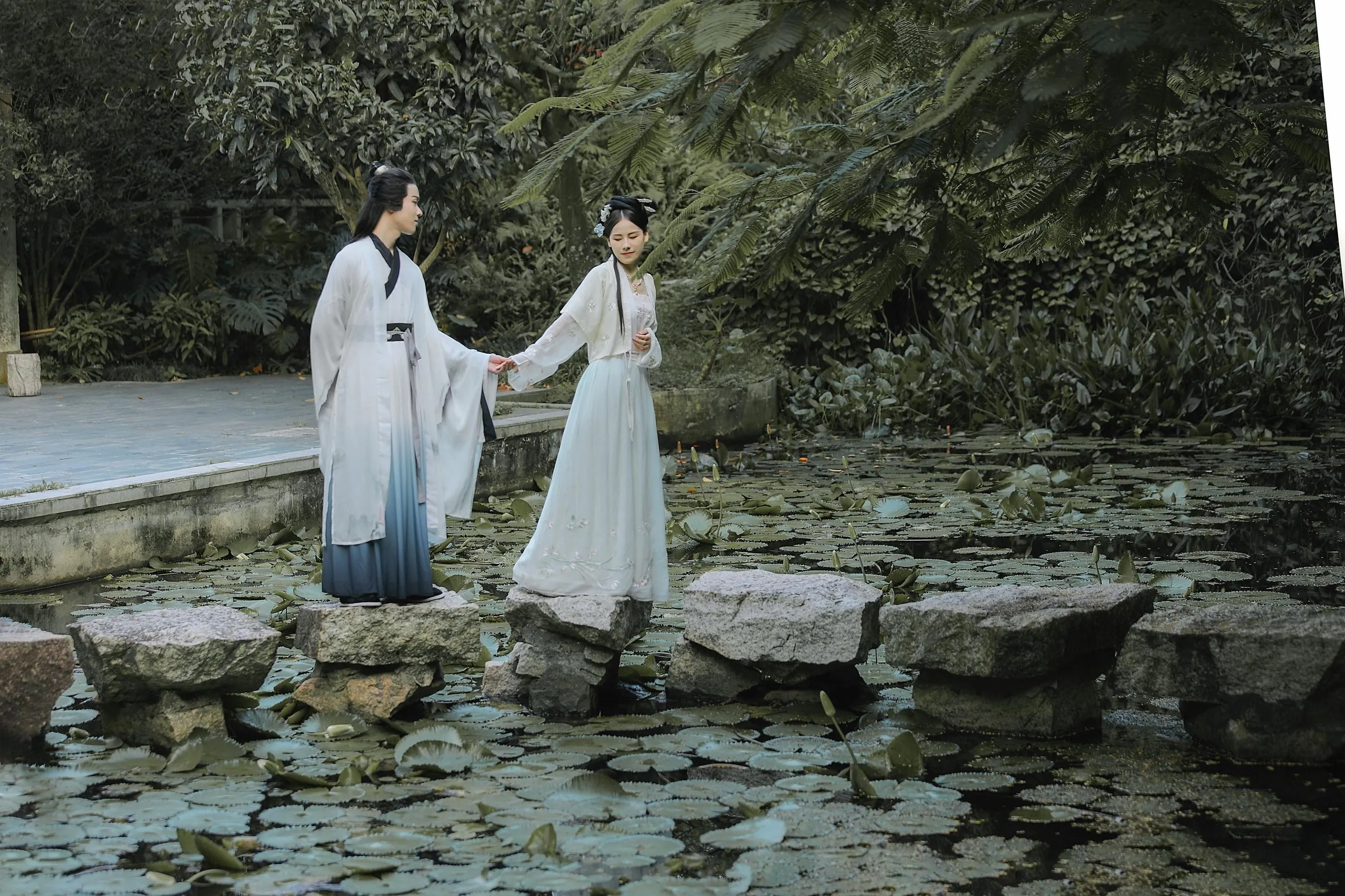[YITUYU艺图语]2021.09.02 花月下 小星 [22P]插图6